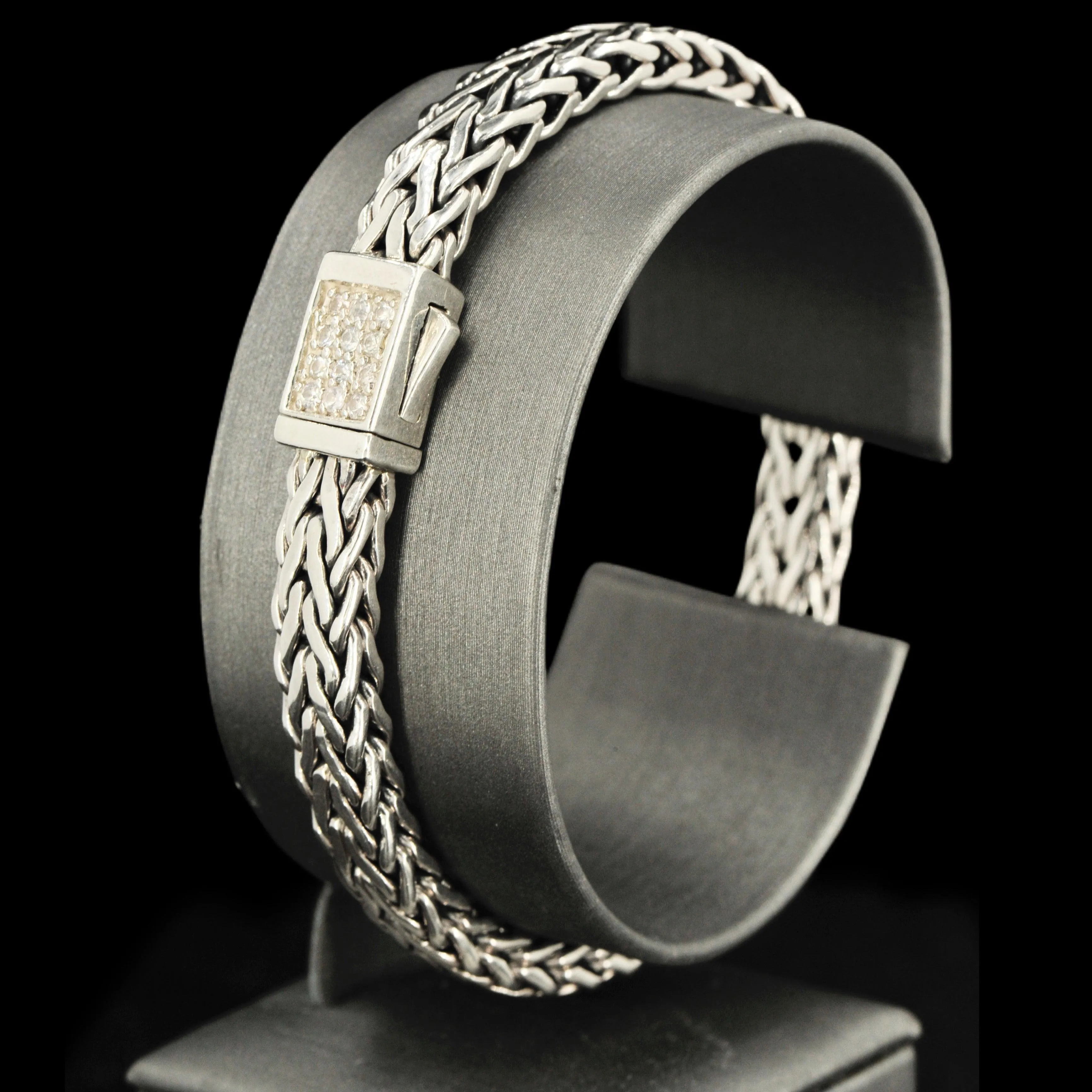 7mm Italian Sterling Silver Wide Wheat Patterned 8.25 inches Bracelet with White Sapphire Square Cluster at Clasp. Flash
