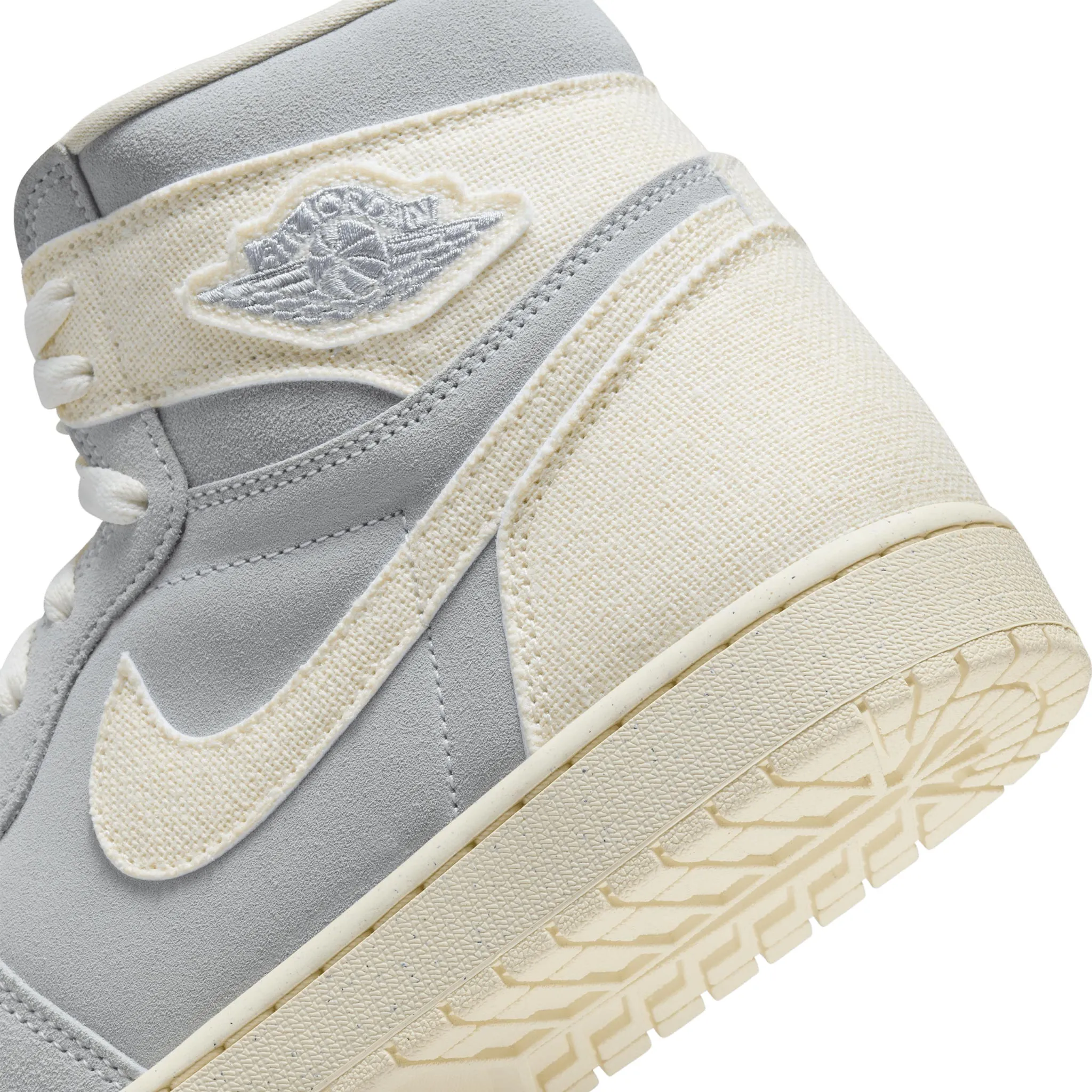 Air Jordan 1 Retro High OG Craft Sea Glass/Pale Ivory-Coconut Milk FD8636-011