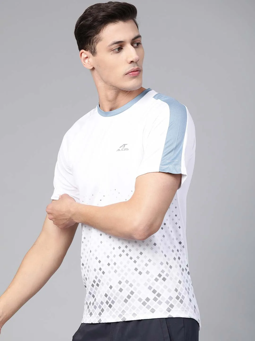 Alcis Men White Grey Printed Round Neck Training T-shirt