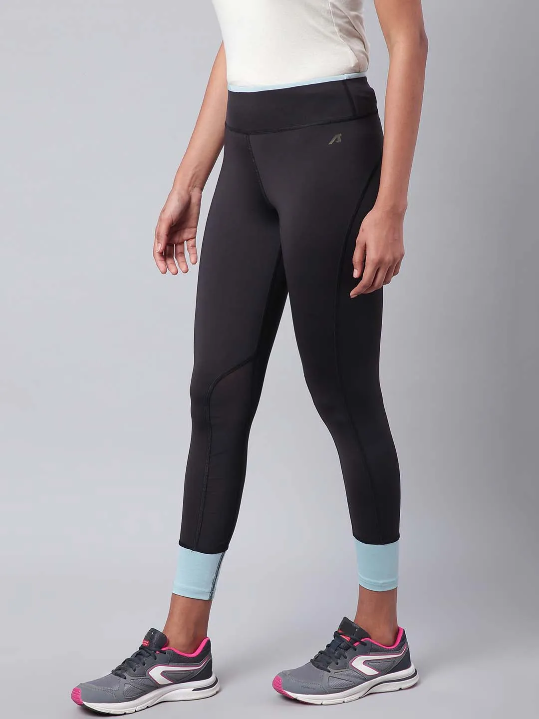 Alcis Women Black Solid Training Tights