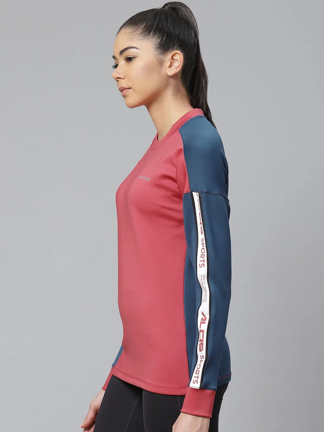 Alcis Women Red Blue Solid Sweatshirt