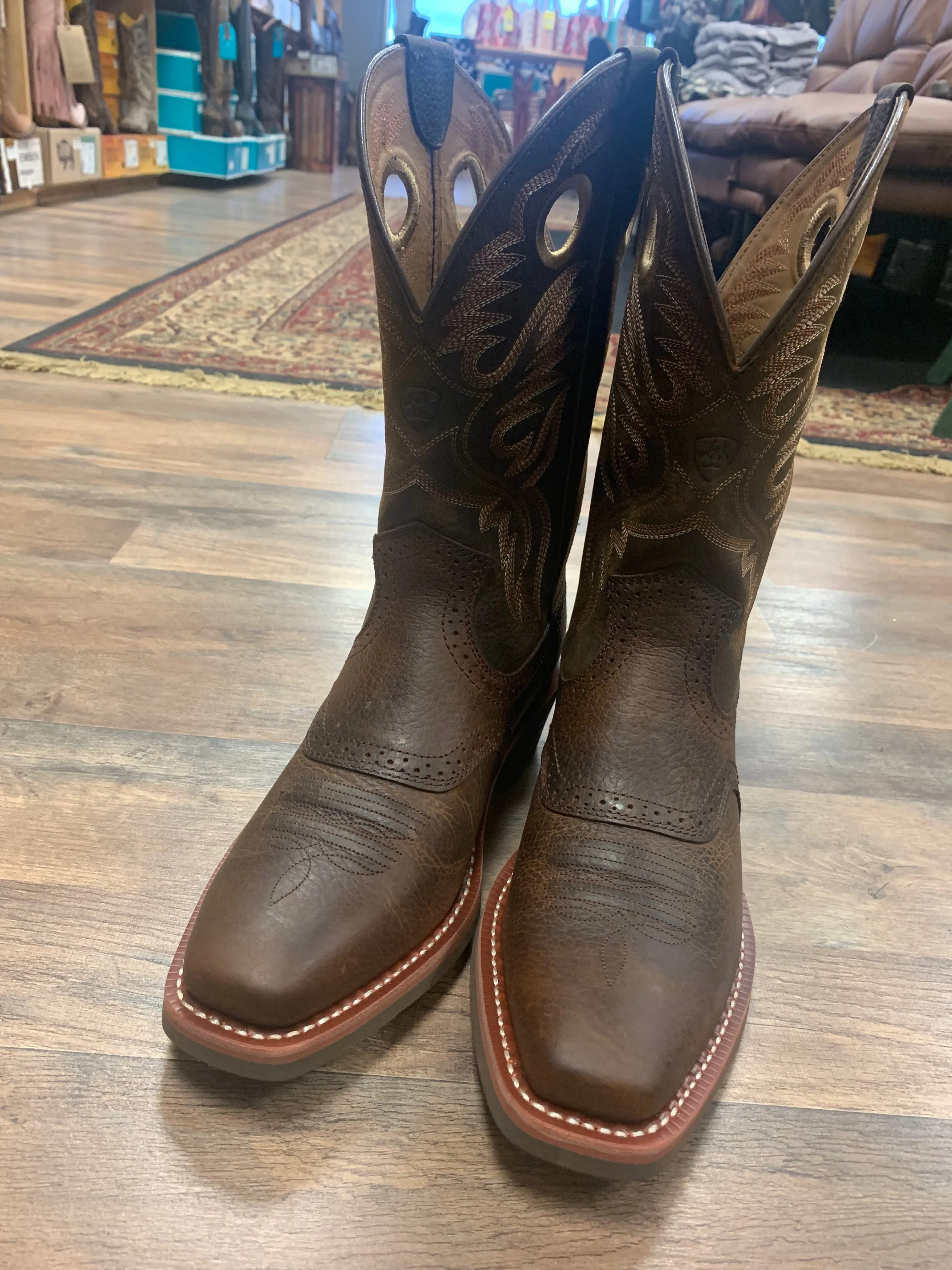 ARIAT HERITAGE ROUGHSTOCK