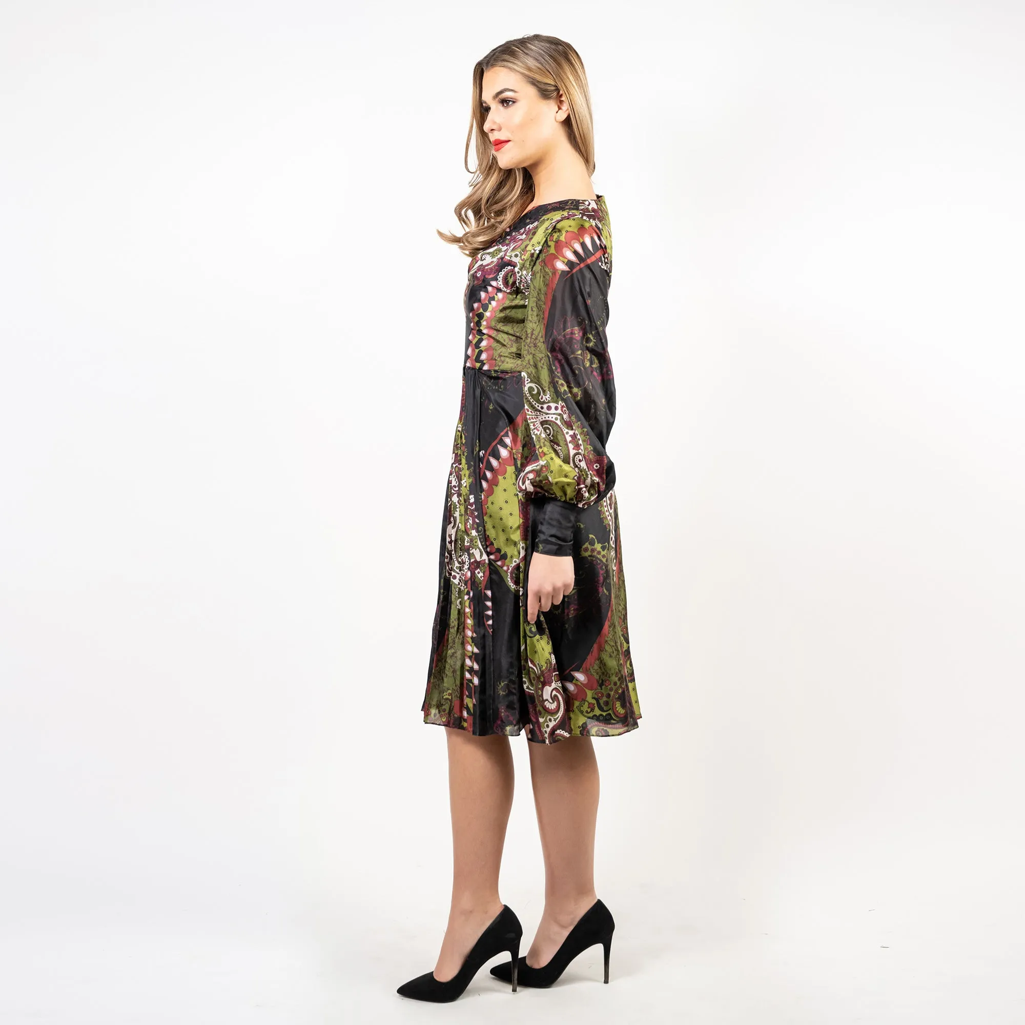 Asymmetric Neckline Pleated A-line Dress
