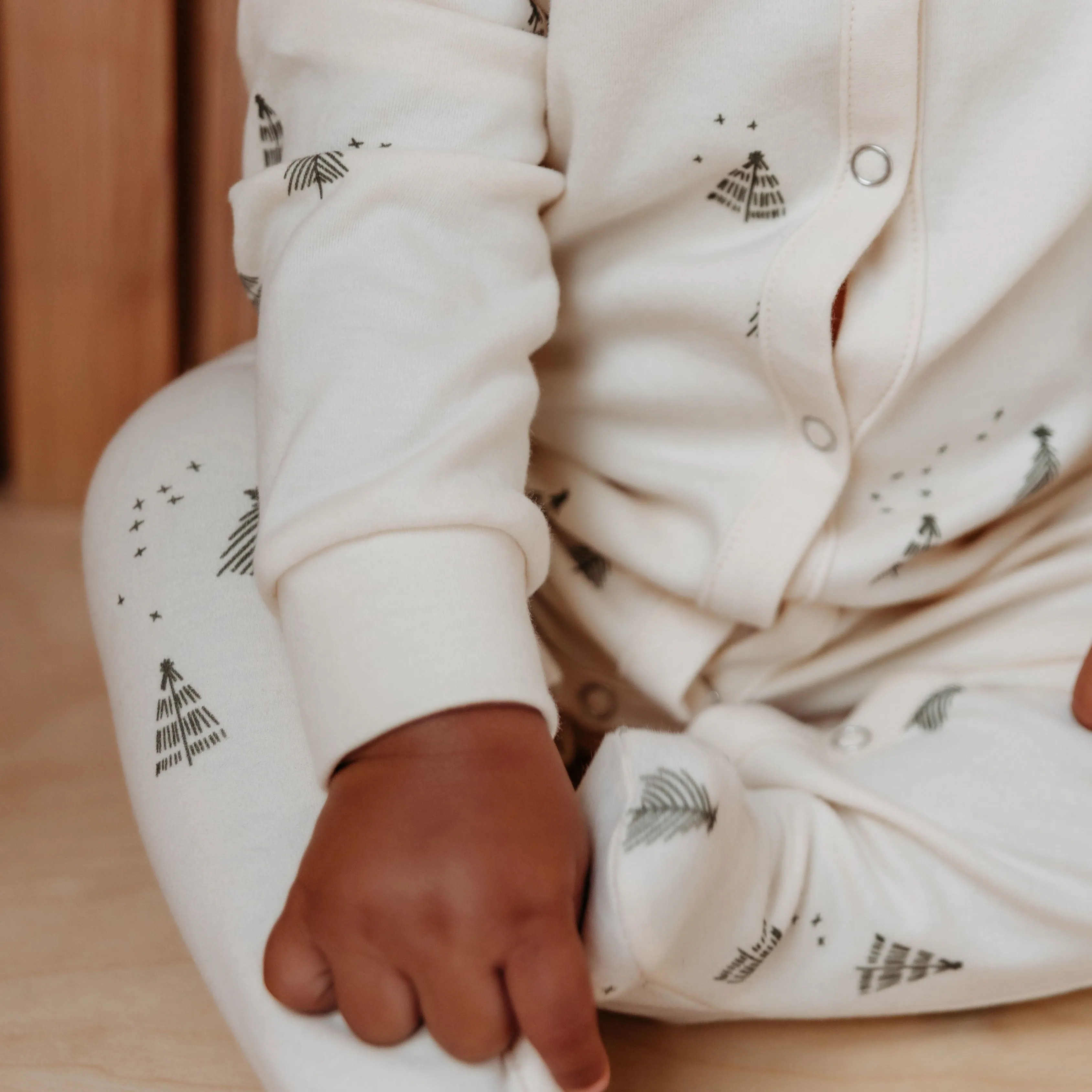 Baby Noel Christmas Pine Tree Print Sleepsuit