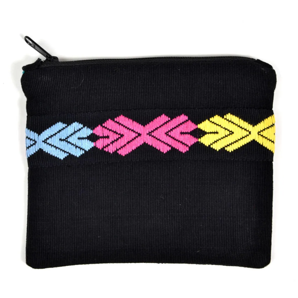 Backstrap Basics Clutch | Black C