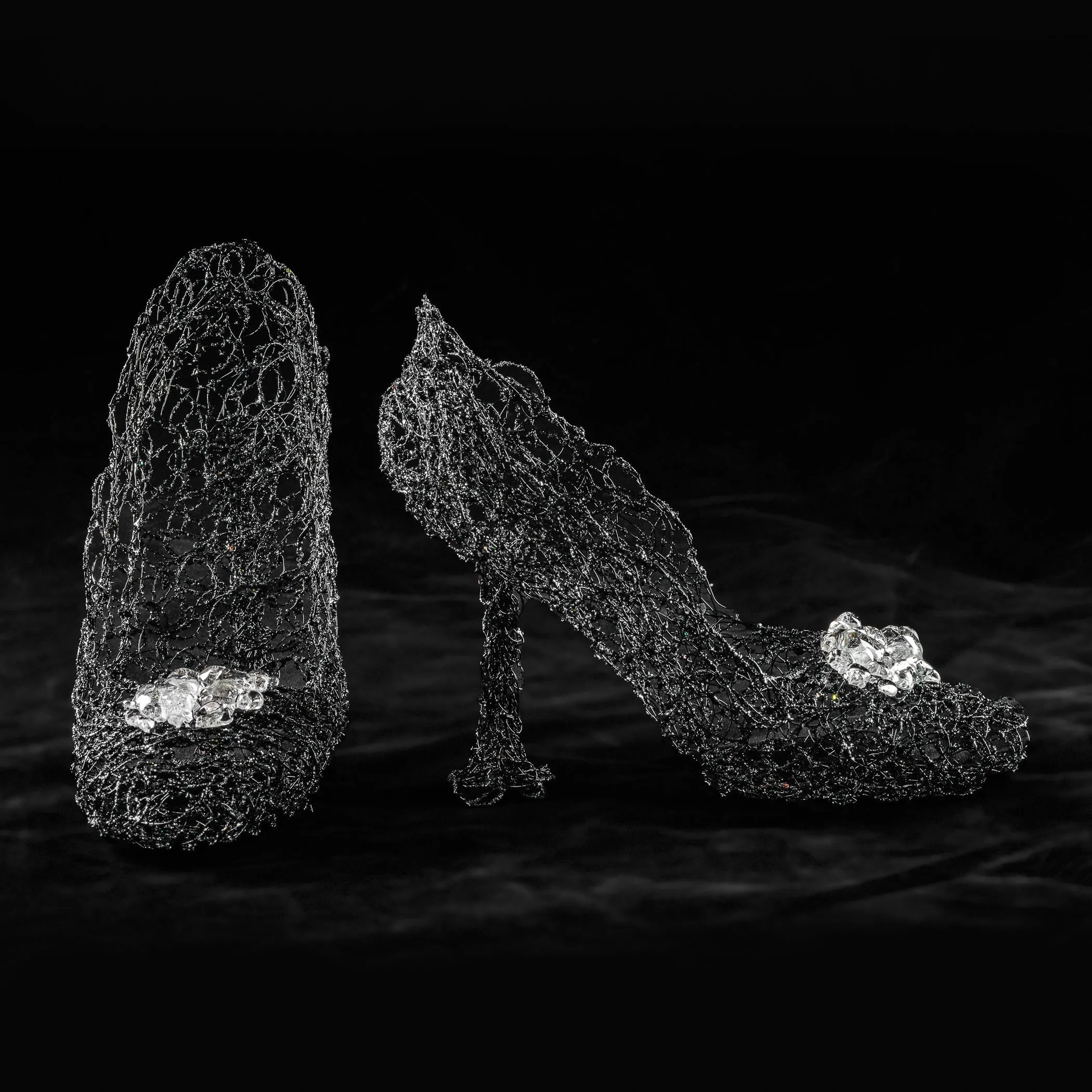 Black Wire Art Heels ~ Noctis Cataracta Shoes (Nighttime Waterfall Shoes)