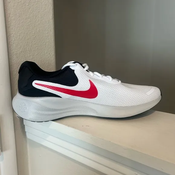Brand New Nike REVOLUTION 7 Men's Photon Dust Fire Red Running Shoes Sz  12