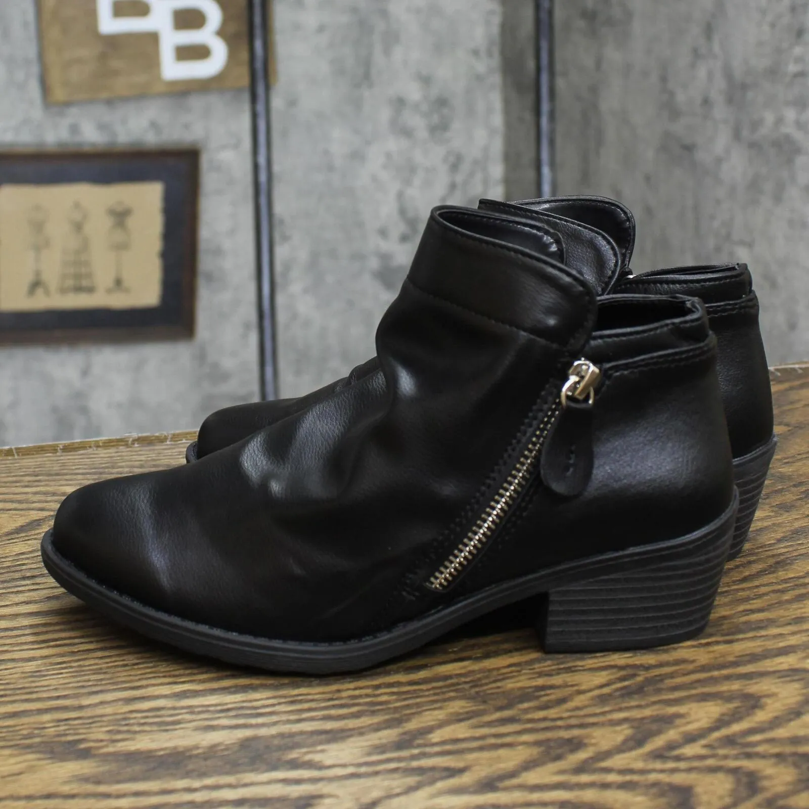 Easy Street Women's Gusto Ankle Boot GUSTOWBLACKMATTE Black Matte 6W