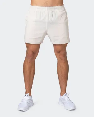 Function 4" Shorts - Cream