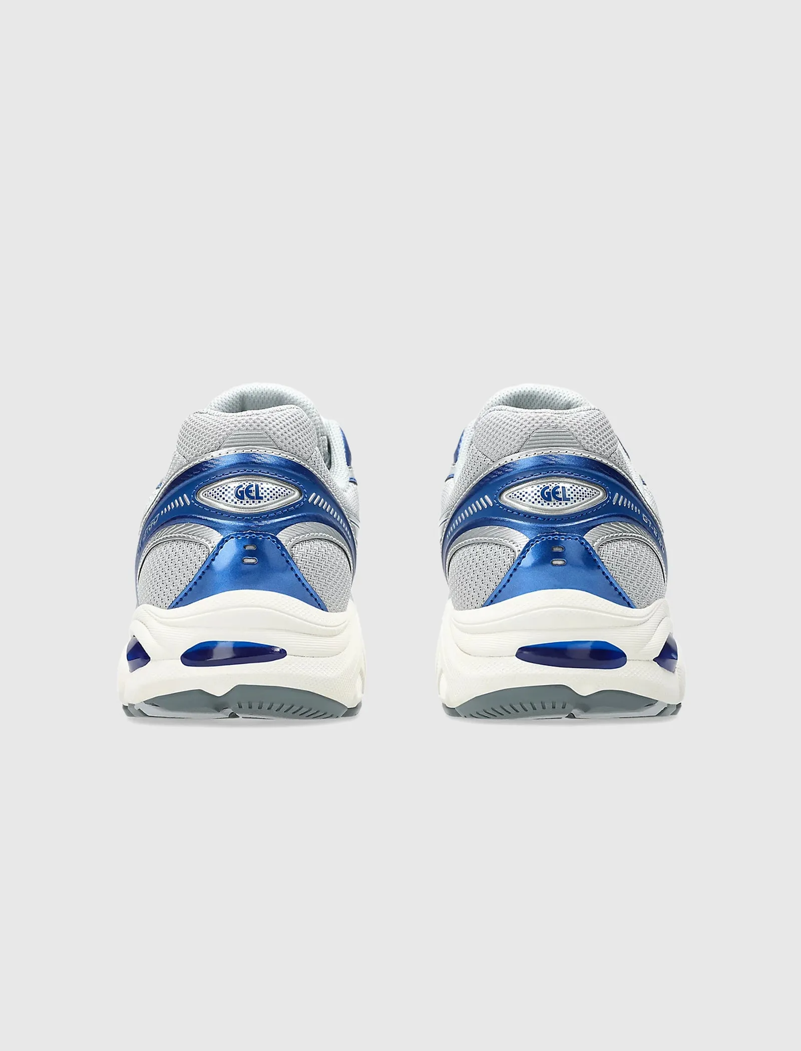 GT-2160 SNEAKERS
