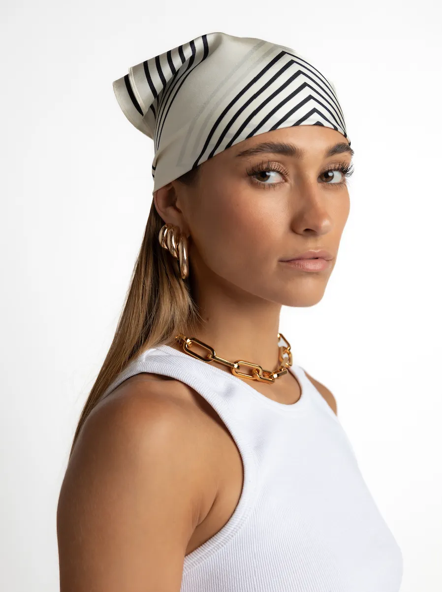 HOLLOW HOOPS MEDIUM - GOLD
