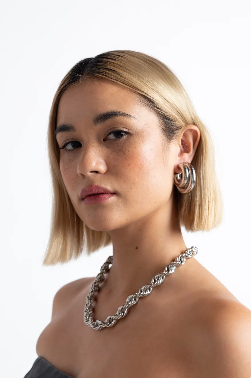 HOLLOW HOOPS MEDIUM - SILVER