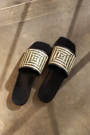 Ipomeia | Palm Woven Leather Slide
