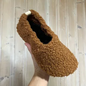 JadyLadys - Wooly Brown