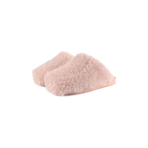 Jenny Slipper, Pink