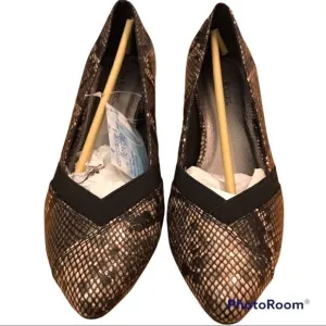 Kim Rogers Omarey Pumps NWT 7.5M