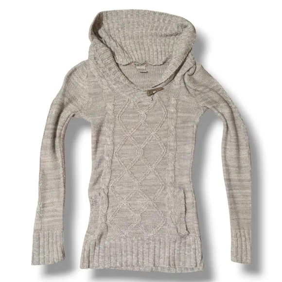 Love Change Gray Cable Knit Cowl Neck Sweater - Small - Cozy Fall &amp; Winter Vibes