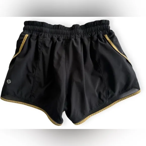 Lululemon🦄Super Squad Short Black Gold Size 6✨Excellent Condition Rare