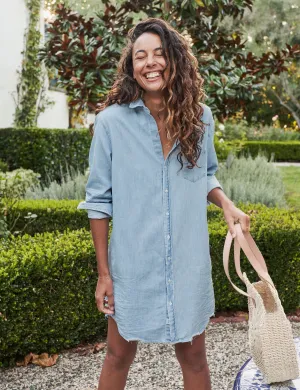 MARY Classic Blue Tattered Wash, Famous Denim