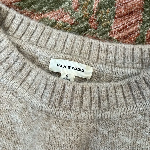 Max Studio Sweater