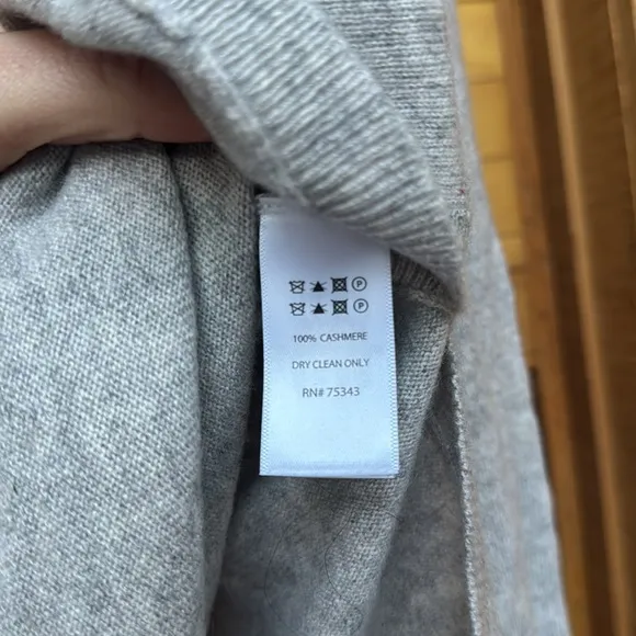 Max Studio Sweater