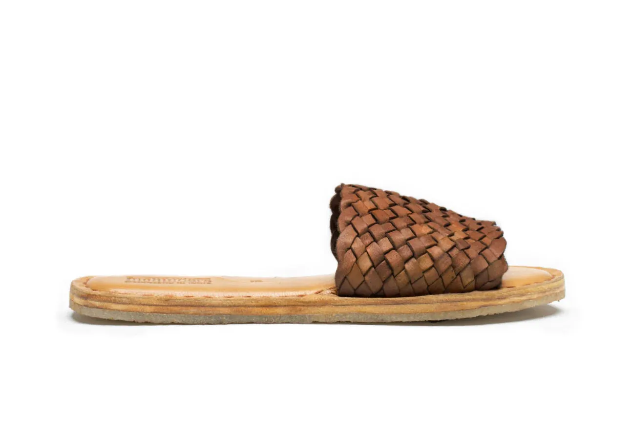 Mohinders Women's Woven Sandal in Walnut