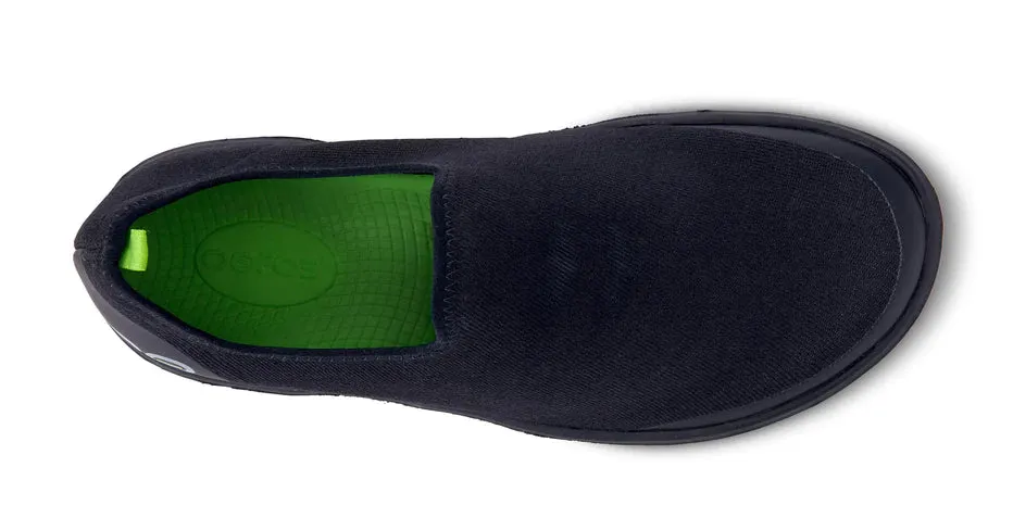 NEW IN BOX! WOMEN'S OOFOS OOMG EEZEE LOW BLACK SZ W9!  ALLEVIATES FOOT PAIN, JOINT PAIN BY REDUCING STRESS ON KNEES, ANKLES & JOINTS!! RETAILS $189 