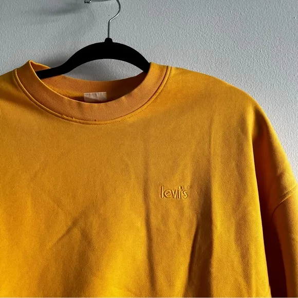 New Levi’s WFH Work from home Crewneck sweatshirt 3 in Orange Medium