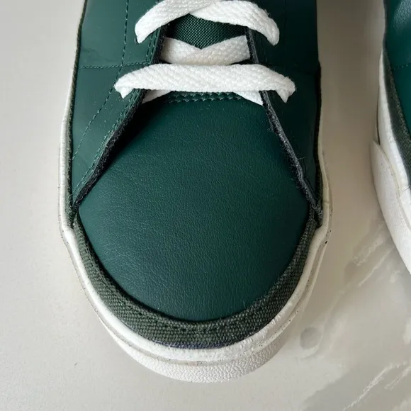 Nike Court Legacy Pro Green and White Sneakers DR9864 300 Mens Sz 10.5