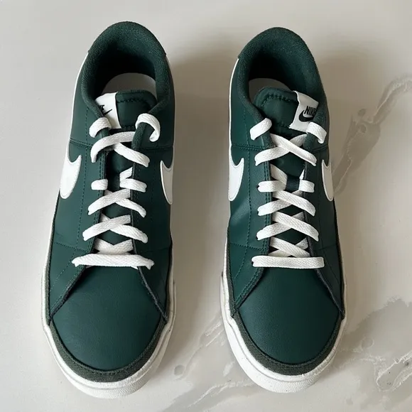 Nike Court Legacy Pro Green and White Sneakers DR9864 300 Mens Sz 10.5