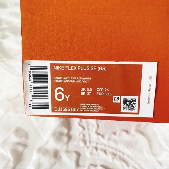 Nike Flex Plus SE Boys Sneakers New