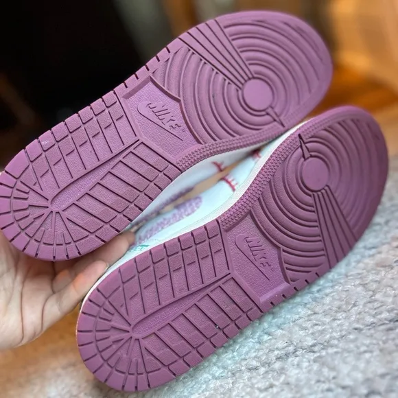 Nike Girls Jordan 1 Low Bordeaux Knit Youth Running Shoes
