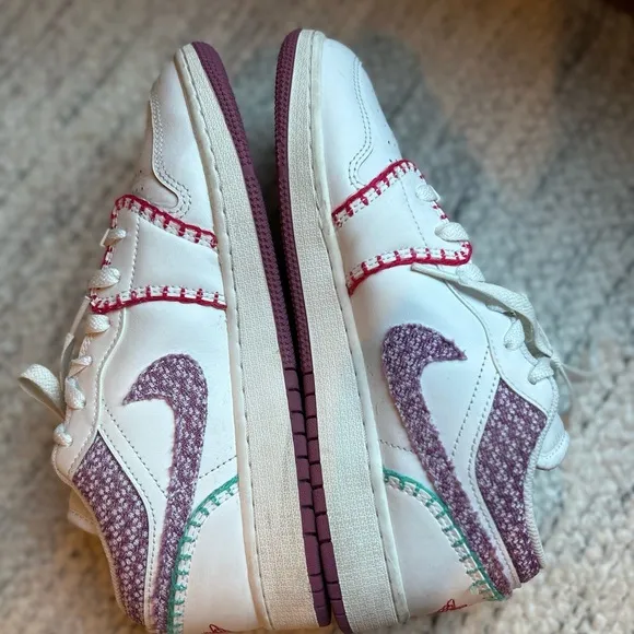 Nike Girls Jordan 1 Low Bordeaux Knit Youth Running Shoes