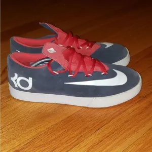 Nike KD Kevin Durant Sneakers