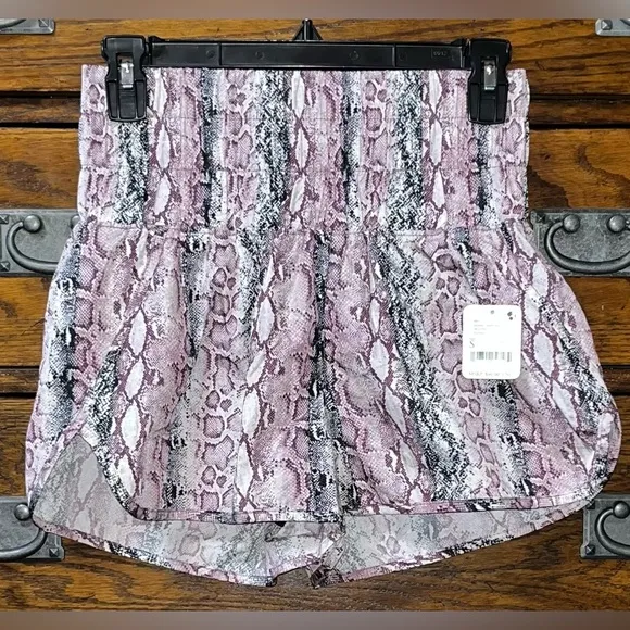 NWT! Free People The Way Home Printed Shorts