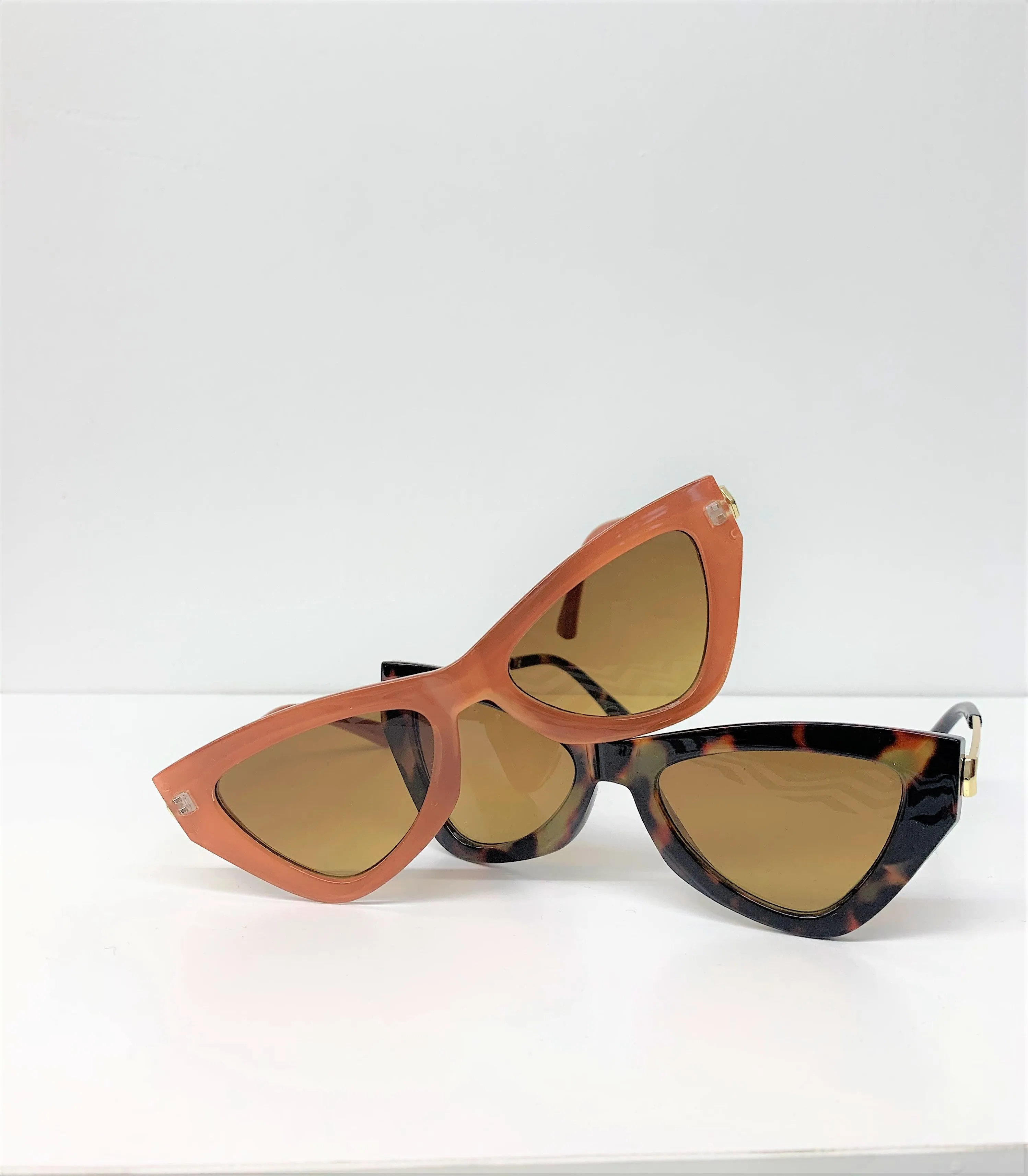 Purrr-Fect Cat Eye Shades | Bronze
