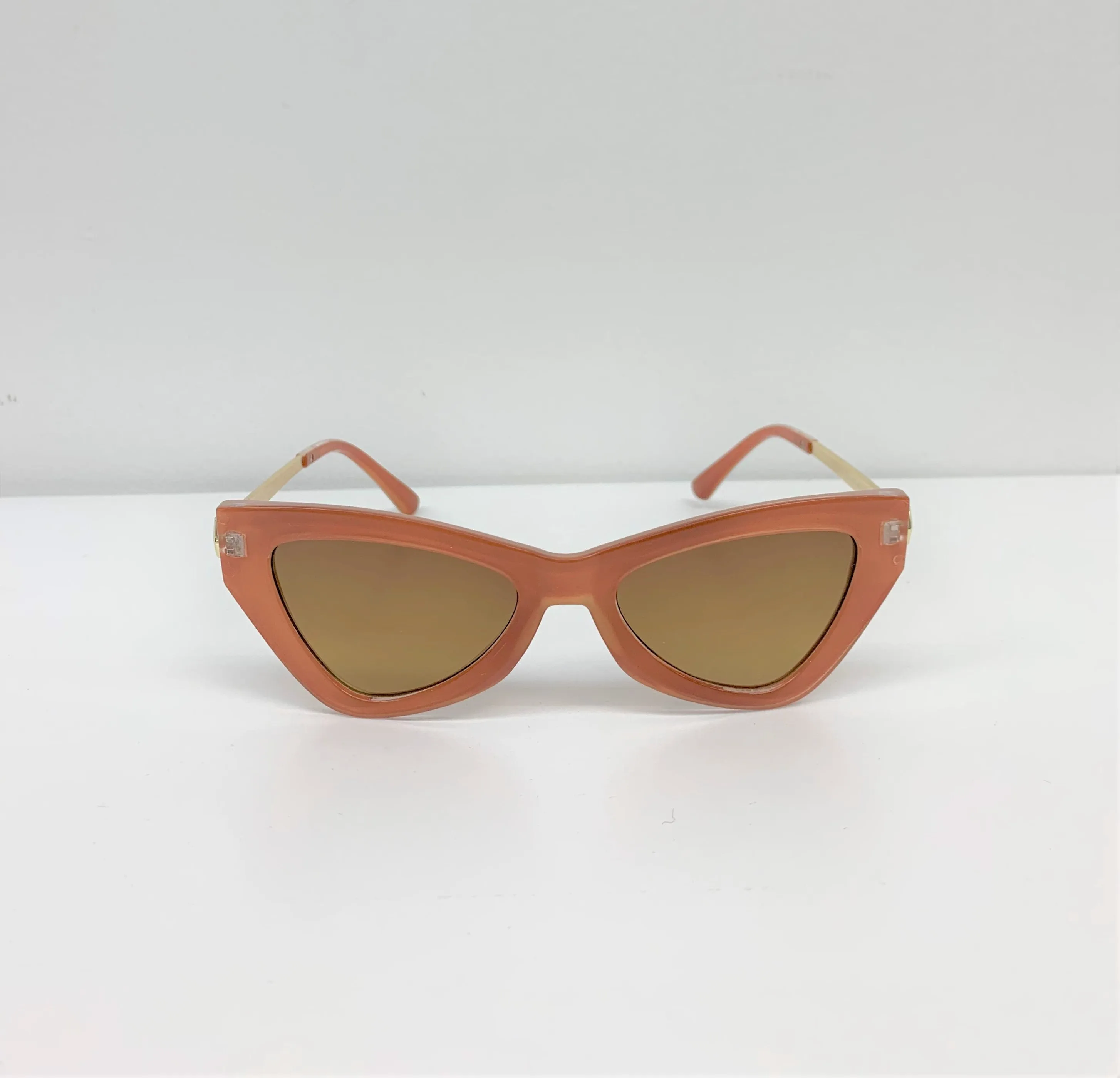 Purrr-Fect Cat Eye Shades | Bronze