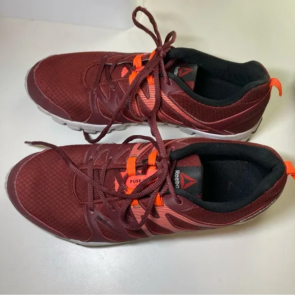 Reebok RealFlex Fusetie Train 4.0 Men's 11.5 Running Shoes Sneakers Red Black