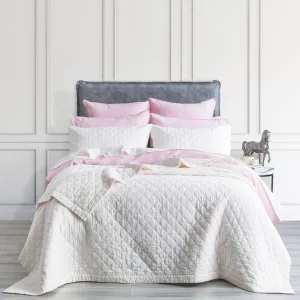 Renee Taylor Cavallo Stone washed French Linen Quilted Bed Coverlet Set - White