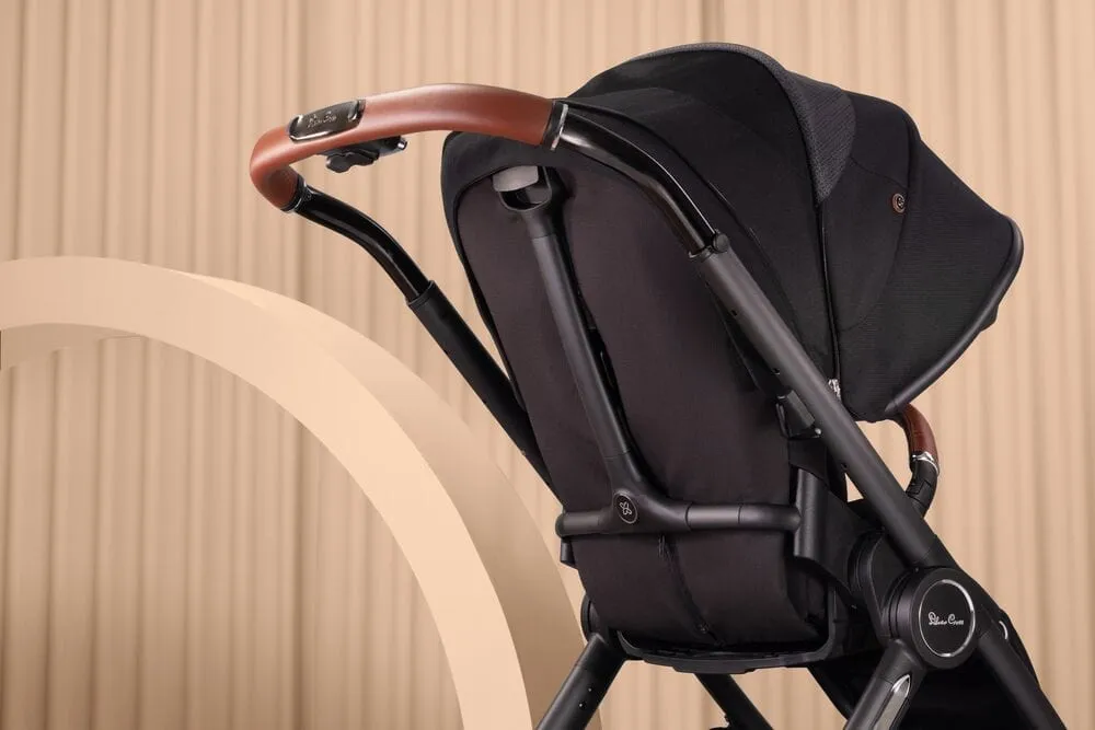 Silver Cross Reef with First Bed Folding Carrycot - Orbit