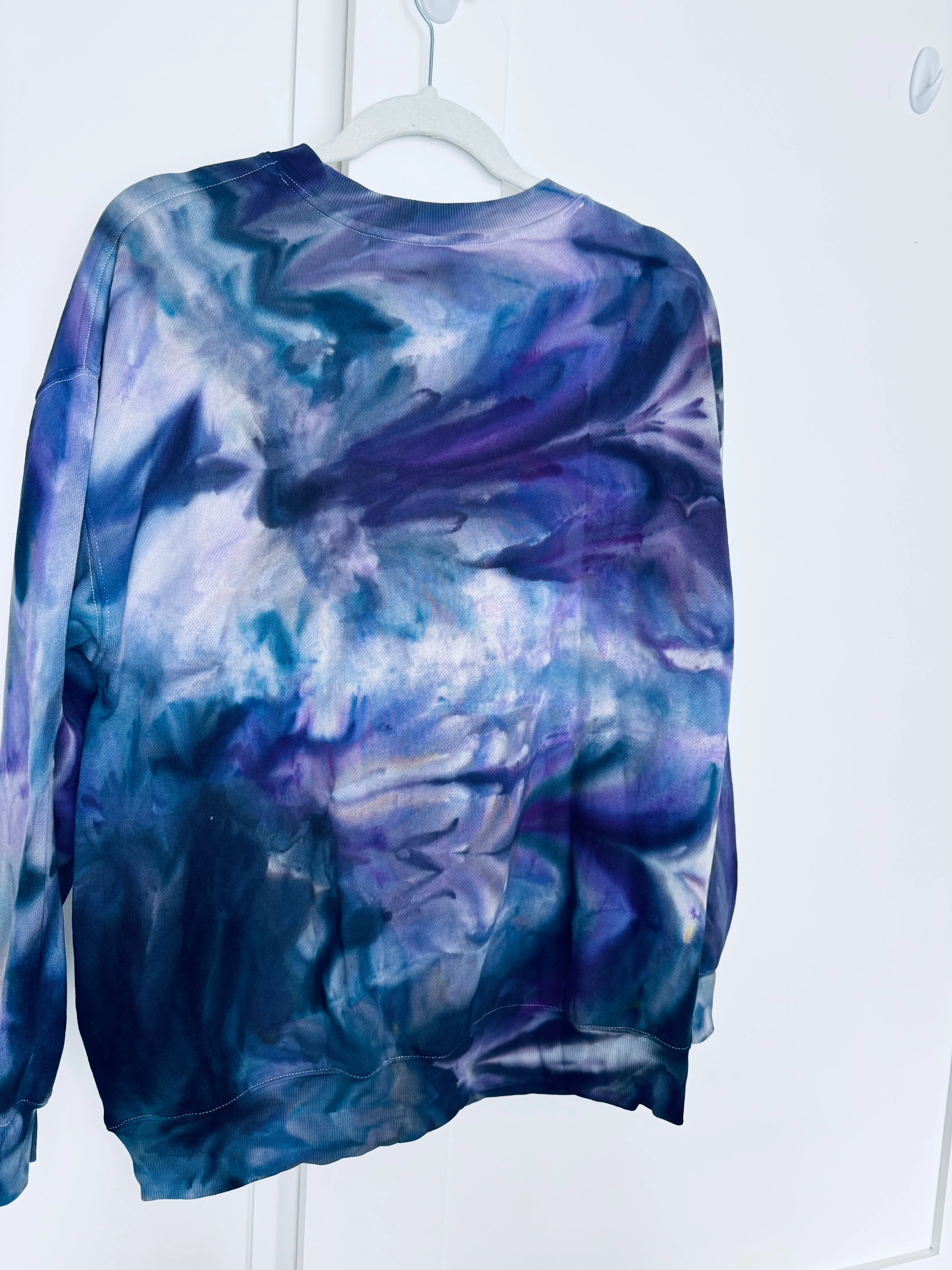 Small Oversized Lavender Smoke So Cozy Crew