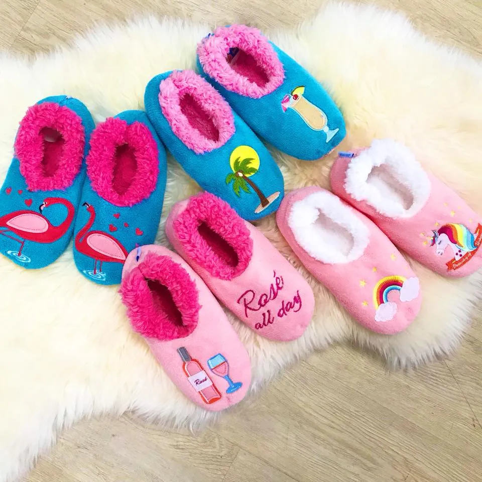 Snoozies! Slippers - Piña Colada
