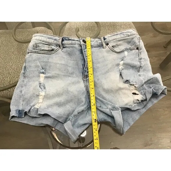 SOFIA VERGARA WOMENS LILA CUT OFF DENIM SHORTS SIZE 12