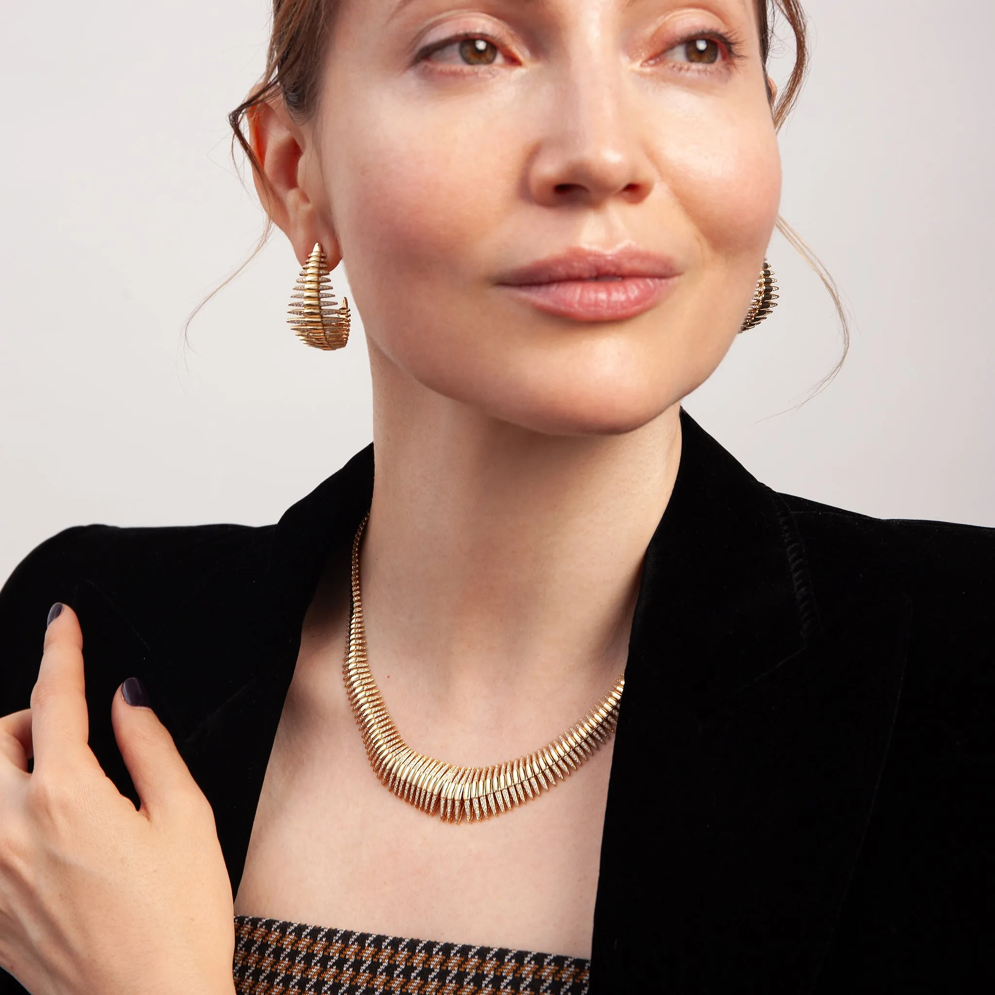 Spina Flexible Collar Necklace