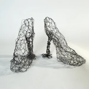 Wire Shoes Sculpture ~ Favilla (Embers) Shoes